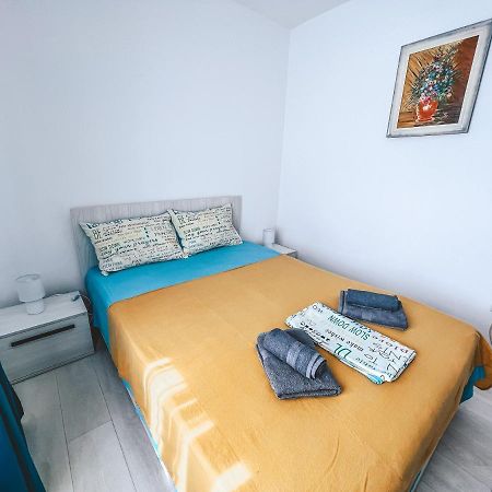 Apartament Zarnesti „Saturn” Bagian luar foto