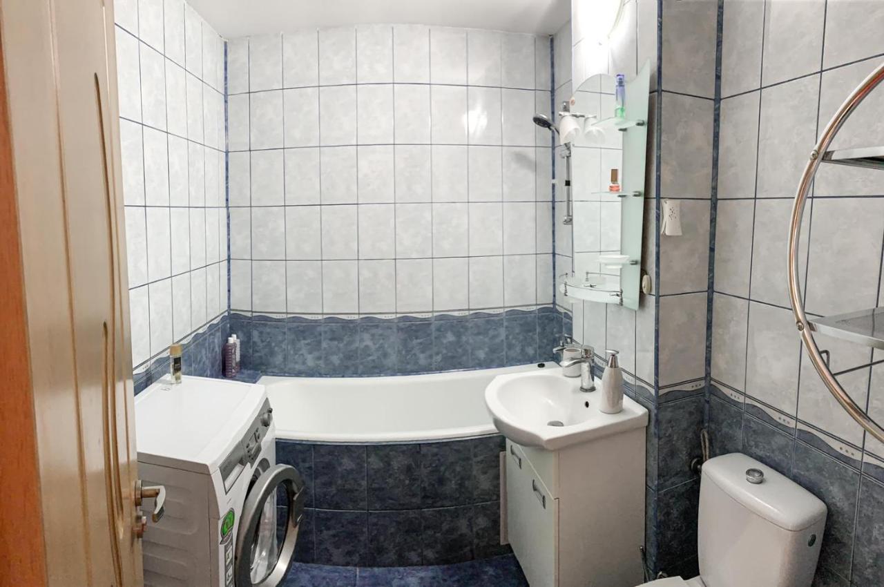 Apartament Zarnesti „Saturn” Bagian luar foto